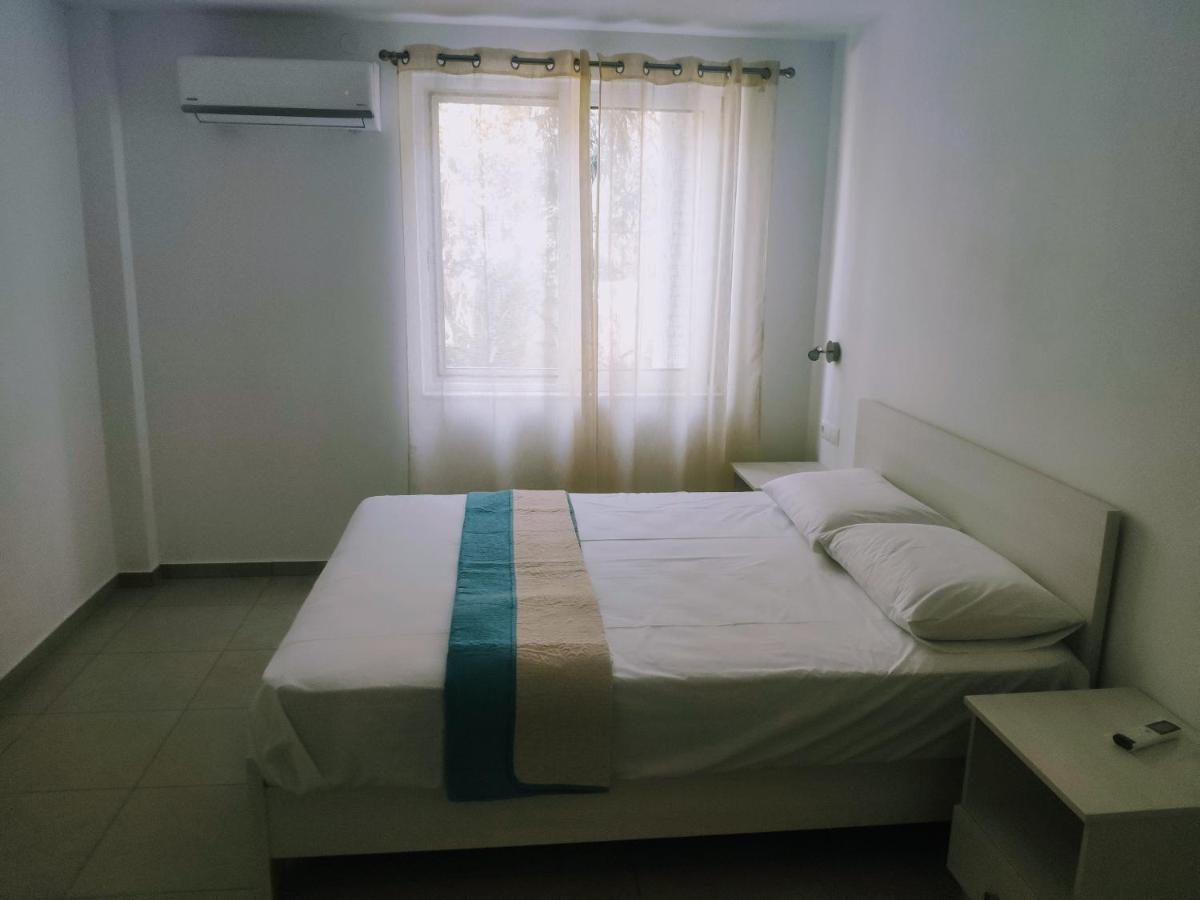 Alexia Rooms Палеохора Екстер'єр фото