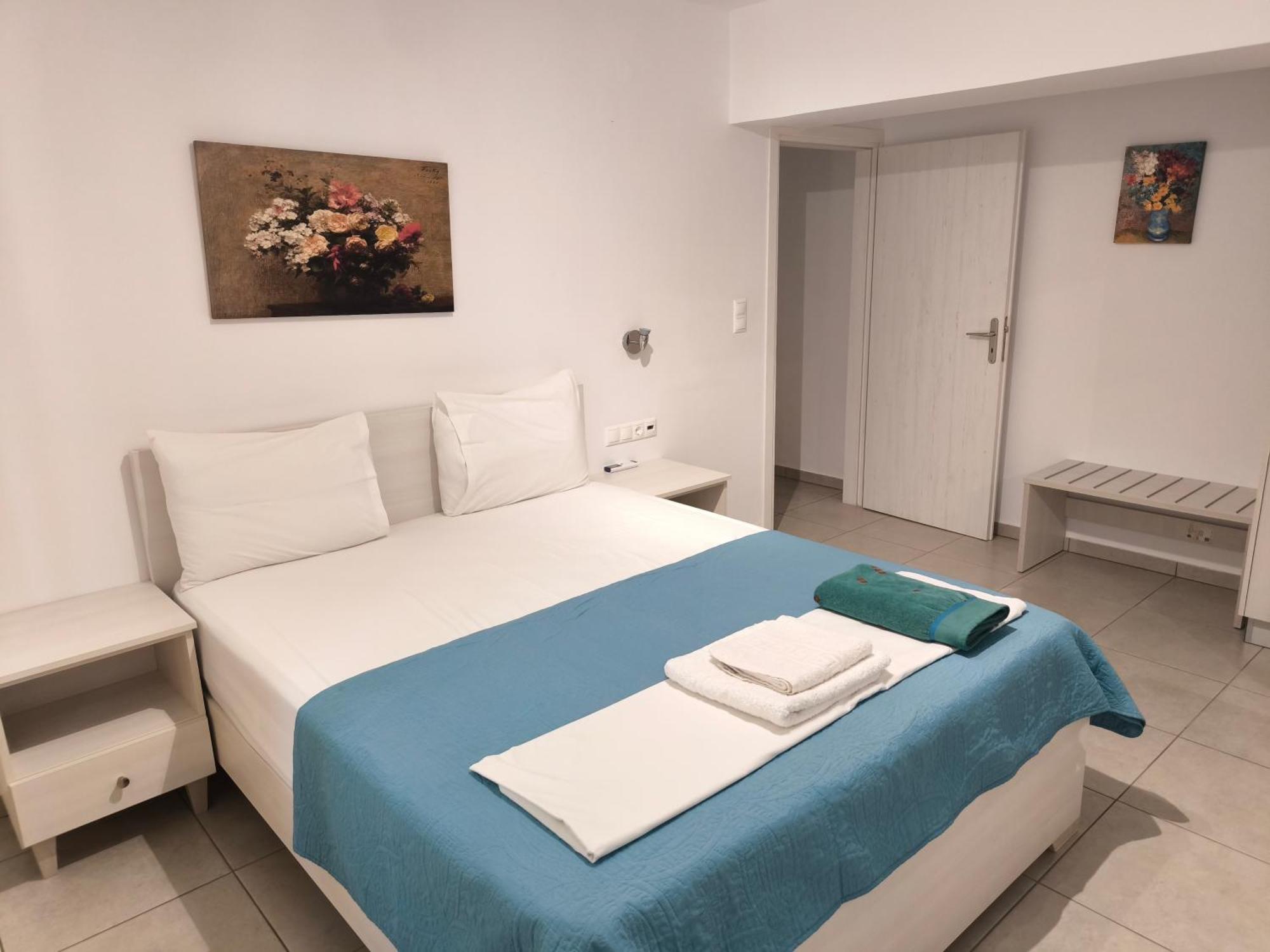 Alexia Rooms Палеохора Екстер'єр фото